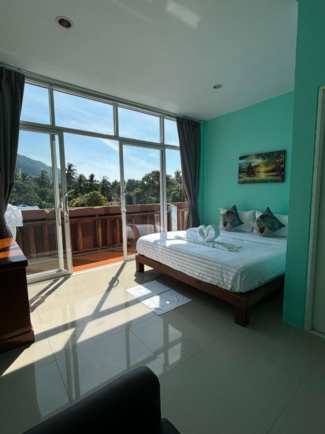 Hotel Rung Phangan บ้านใต้ ภายนอก รูปภาพ