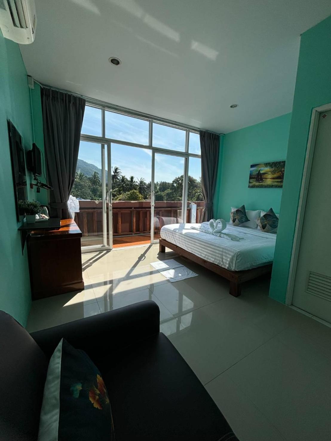 Hotel Rung Phangan บ้านใต้ ภายนอก รูปภาพ