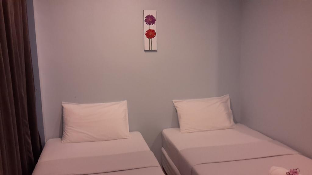 Hotel Rung Phangan บ้านใต้ ภายนอก รูปภาพ