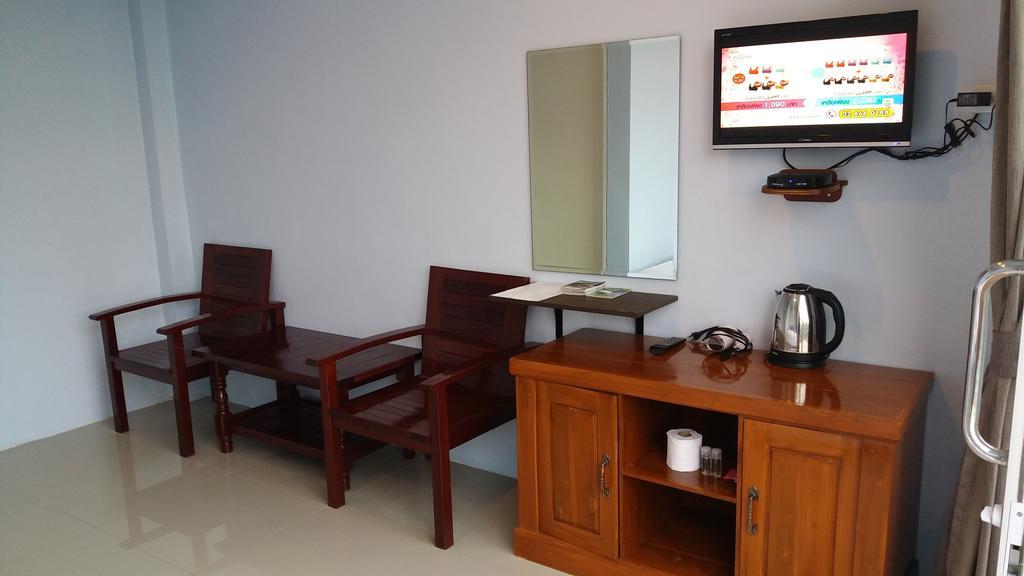 Hotel Rung Phangan บ้านใต้ ภายนอก รูปภาพ