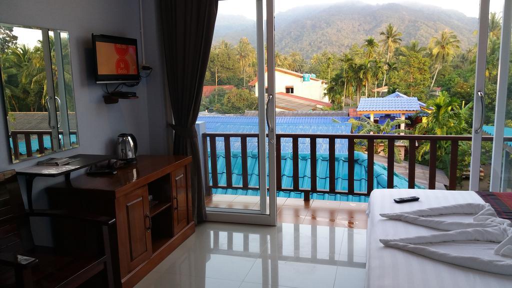 Hotel Rung Phangan บ้านใต้ ภายนอก รูปภาพ